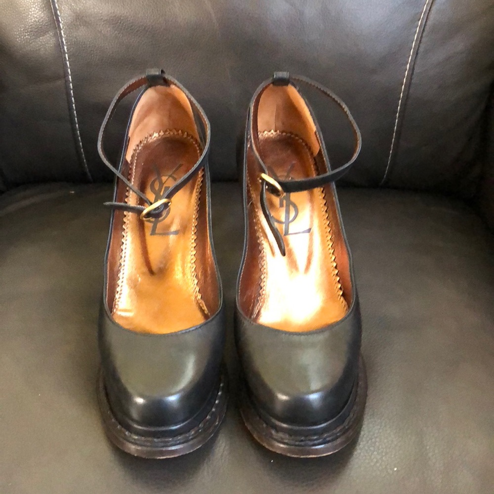 Yves Saint Laurent Heels